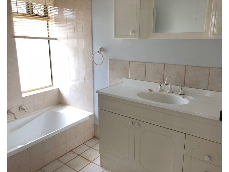 21 Tiber Avenue, Beechboro WA 6063