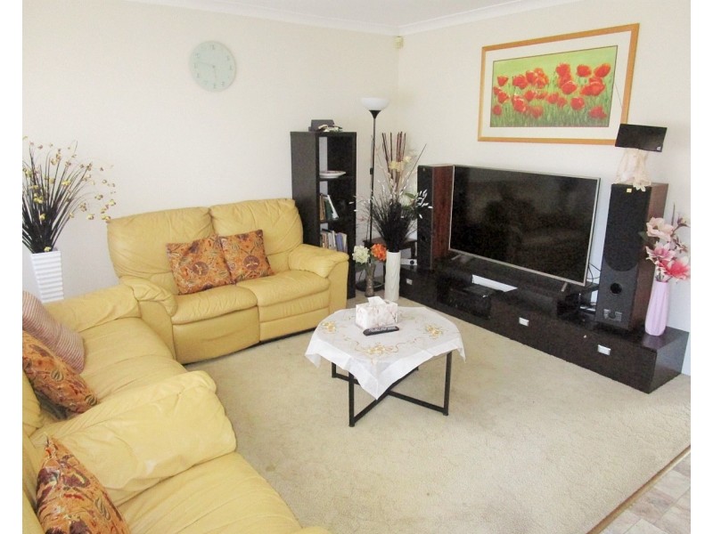 10 Welland Way, Beechboro WA 6063