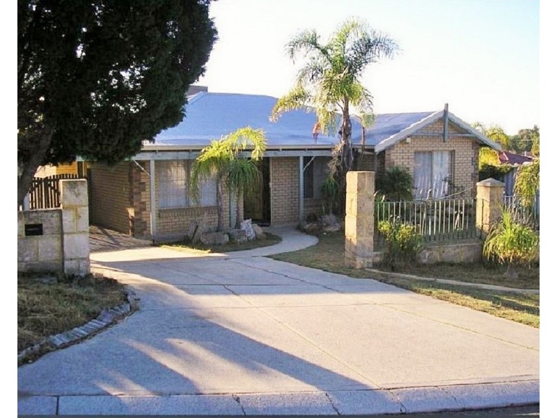 4 Lune Close, Beechboro WA 6063