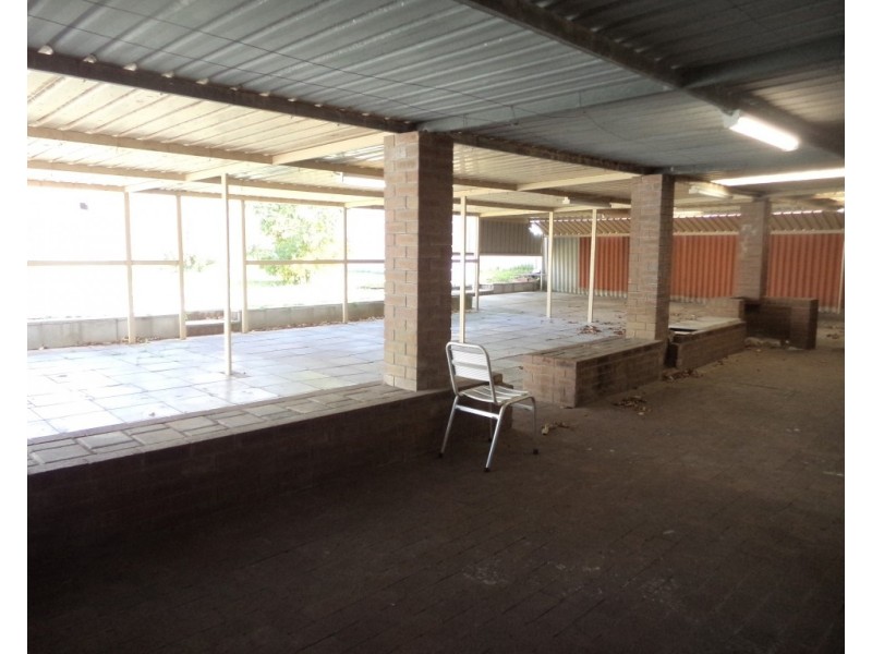 210 Marangaroo Drive, Girrawheen WA 6064