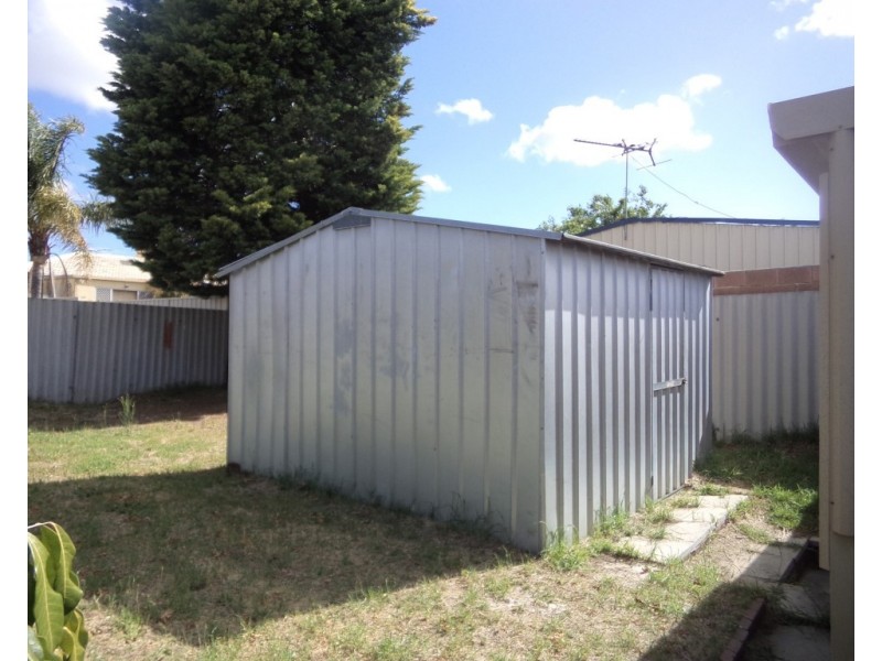 210 Marangaroo Drive, Girrawheen WA 6064