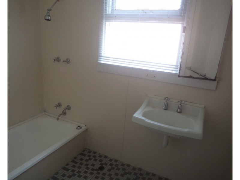 38 Wingrove Road, Langford WA 6147