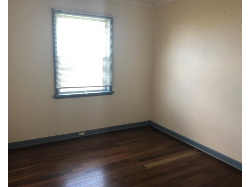 13 Caladenia Way, Koongamia WA 6056