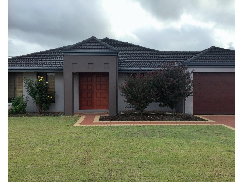 61 Birnam Road, Canning Vale WA 6155