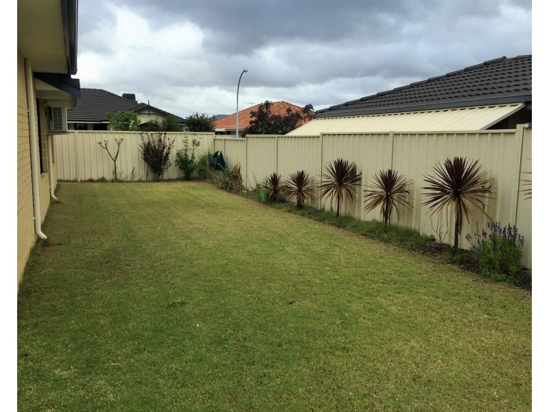 61 Birnam Road, Canning Vale WA 6155