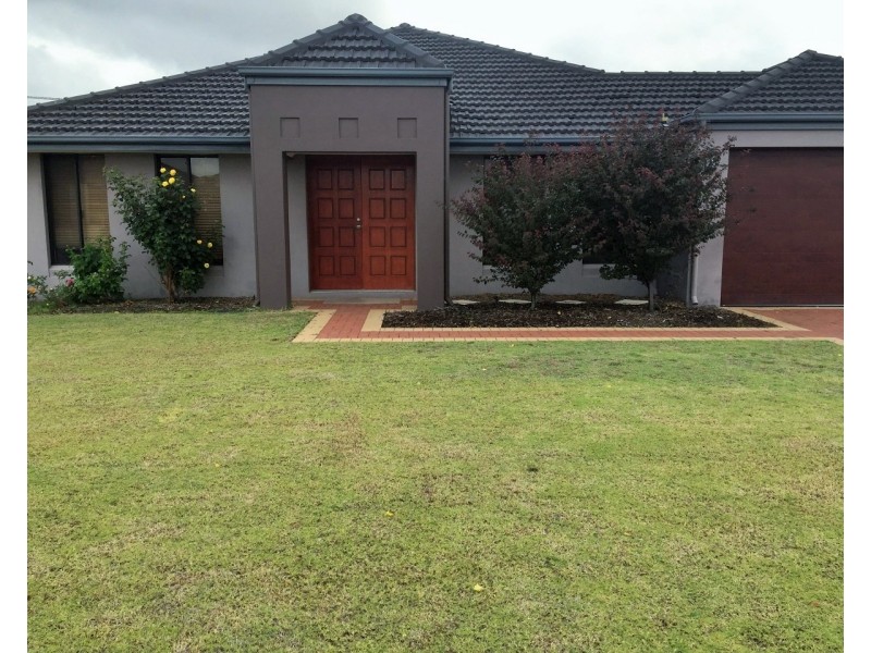 61 Birnam Road, Canning Vale WA 6155