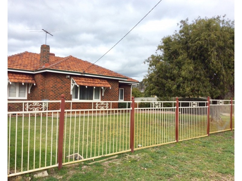 5 Mcglew Street, Eden Hill WA 6054