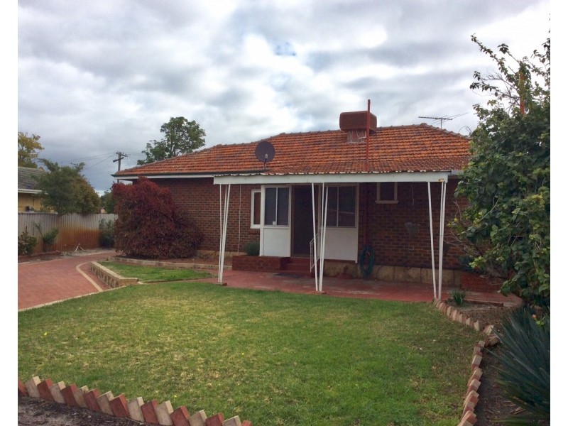 5 Mcglew Street, Eden Hill WA 6054
