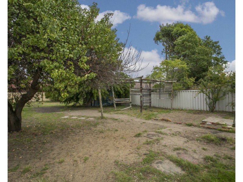 43 Lichfield St, Victoria Park WA 6100