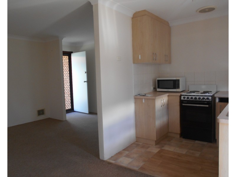 4/106 Carnarvon Street, East Victoria Park WA 6101