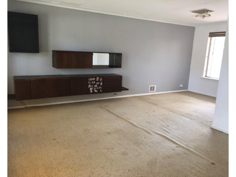 29 Brockmill Avenue, Beechboro WA 6063