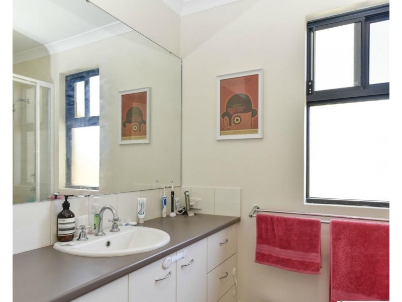 5 Melbourne Loop, Clarkson WA 6030