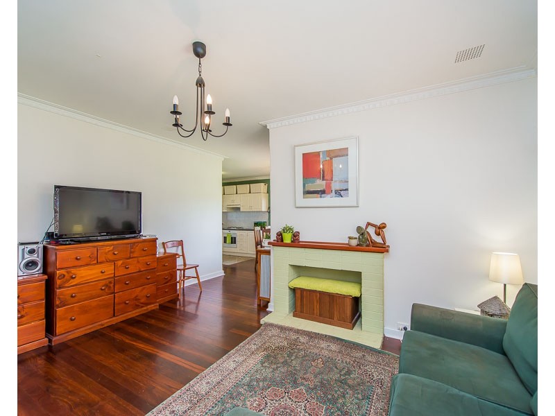 41 Maurice Street, Embleton WA 6062