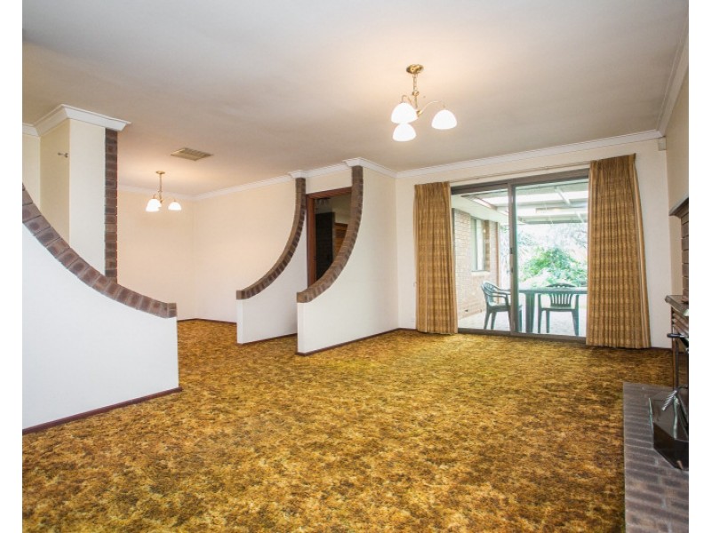 26 Clarke Street, East Cannington WA 6107