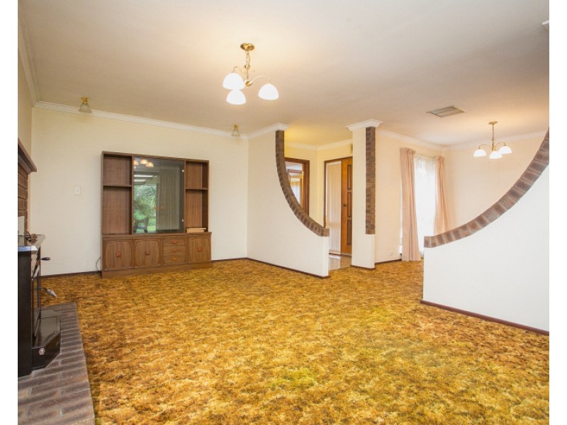 26 Clarke Street, East Cannington WA 6107