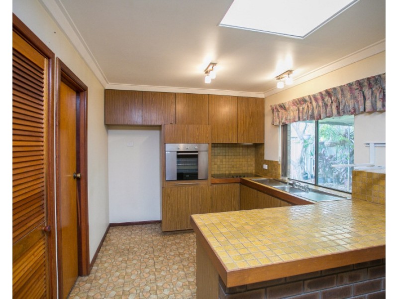 26 Clarke Street, East Cannington WA 6107