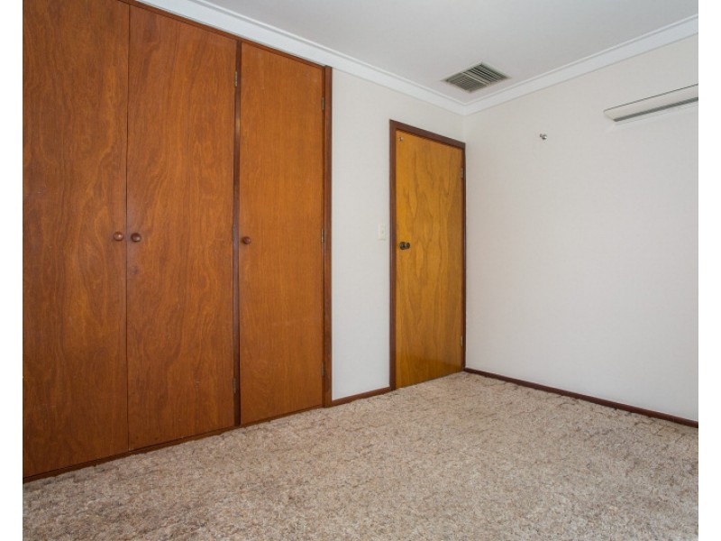 26 Clarke Street, East Cannington WA 6107