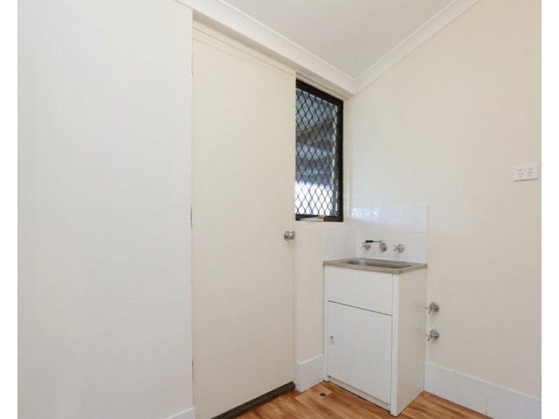 40 Meadowbrook Drive, Parkwood WA 6147