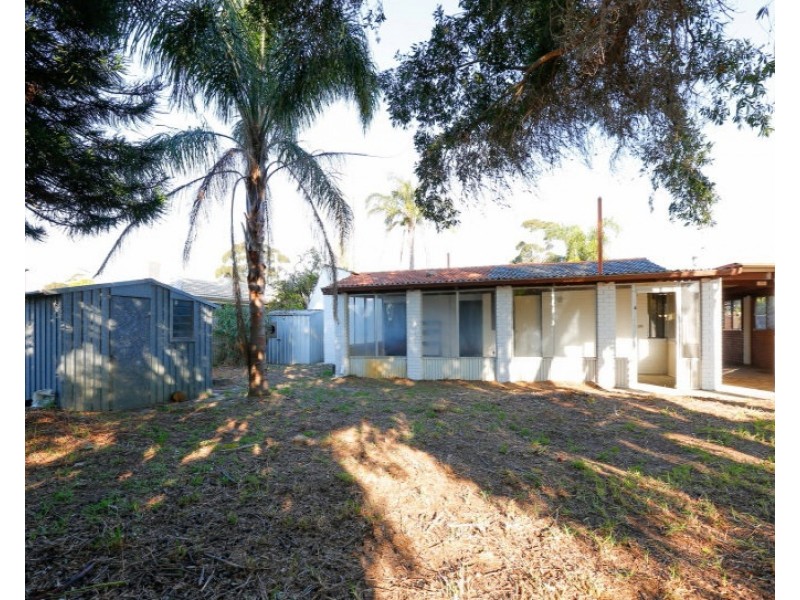 40 Meadowbrook Drive, Parkwood WA 6147