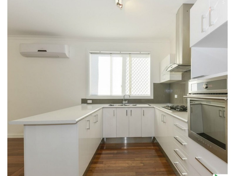 17 Priestley Street, Embleton WA 6062