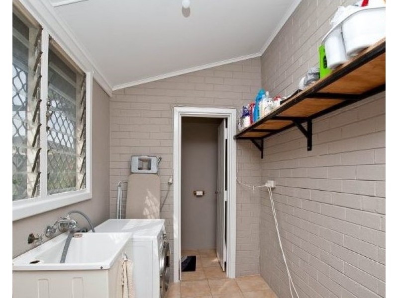 8 Feredy Street, Embleton WA 6062