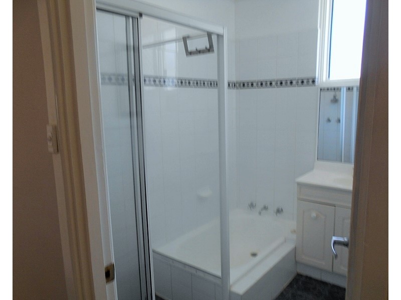 28 Cameron Street, Embleton WA 6062