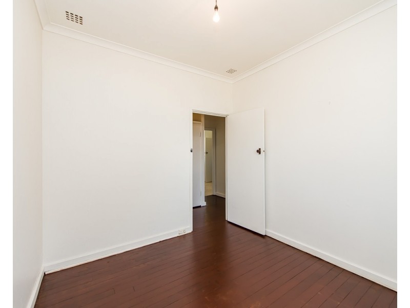 96 Collier Road, Embleton WA 6062