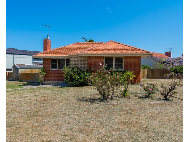 96 Collier Road, Embleton WA 6062