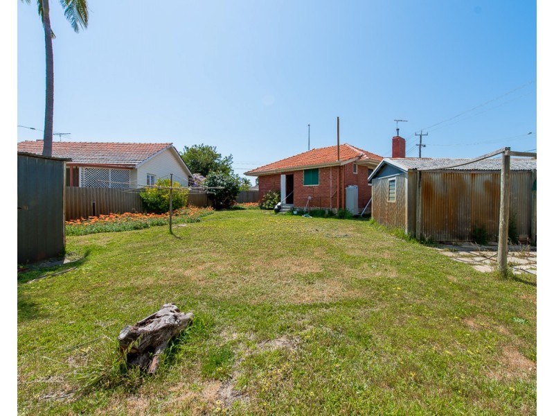 96 Collier Road, Embleton WA 6062