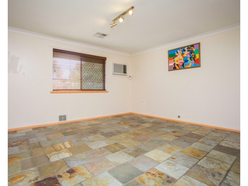 233 Benara Road, Beechboro WA 6063