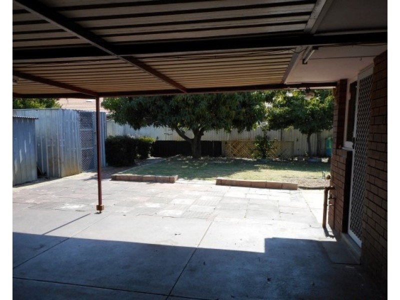 105 Wilfred Road, Thornlie WA 6108