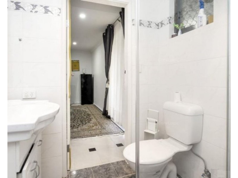 16 Dampier Loop, Mirrabooka WA 6061