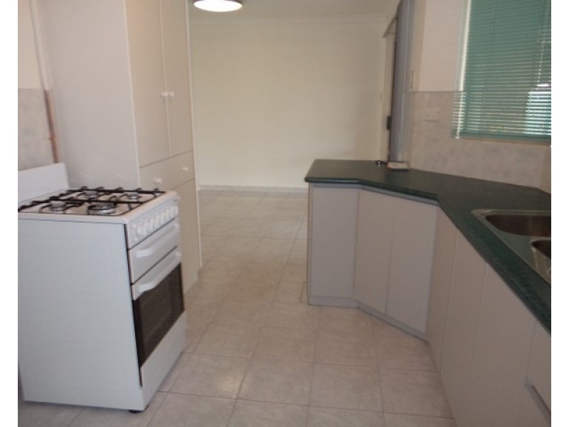 2 Satellite Retreat, Kiara WA 6054