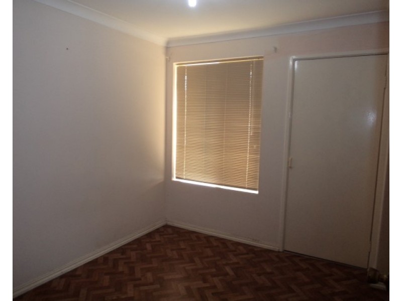 2 Satellite Retreat, Kiara WA 6054