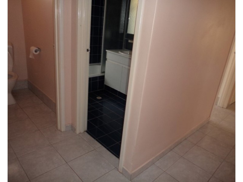 2 Satellite Retreat, Kiara WA 6054