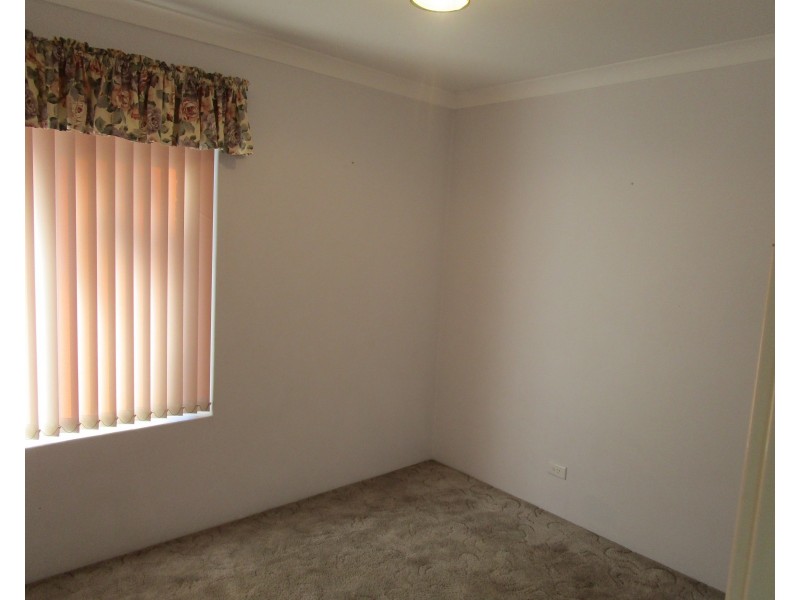 50 Fellbridge Way, Langford WA 6147