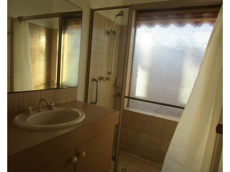 50 Fellbridge Way, Langford WA 6147