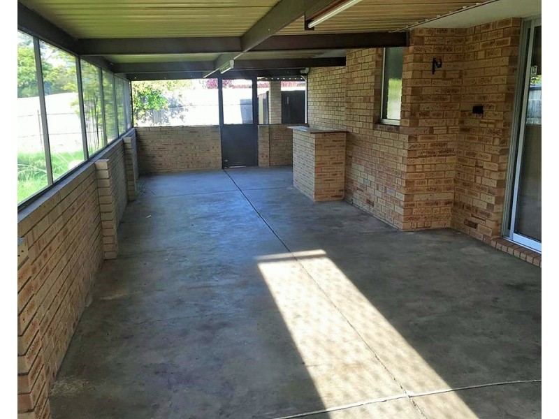 15 Brockmill Avenue, Beechboro WA 6063