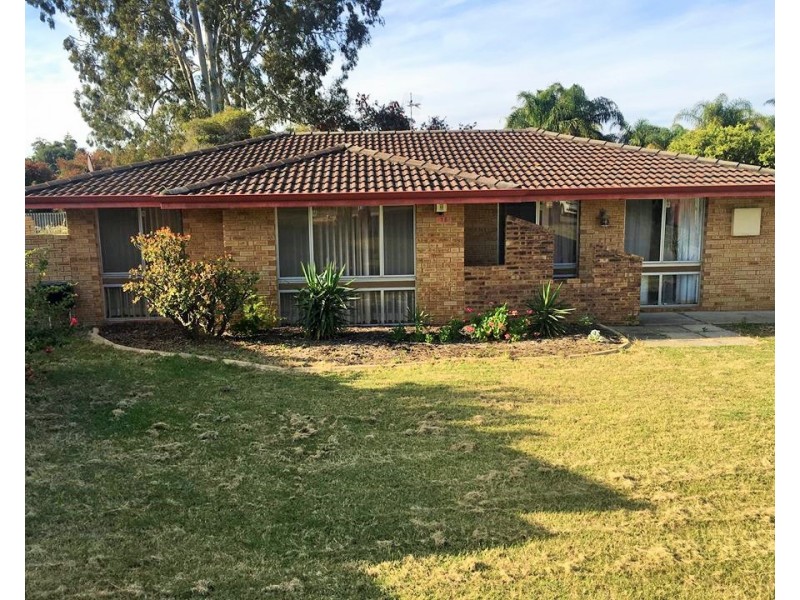 15 Brockmill Avenue, Beechboro WA 6063