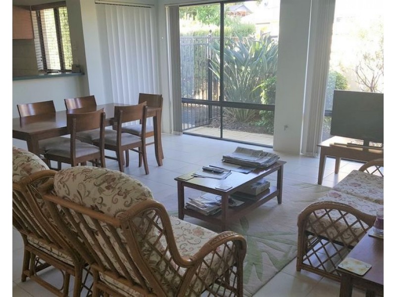 39 Homestead Drive, Clarkson WA 6030