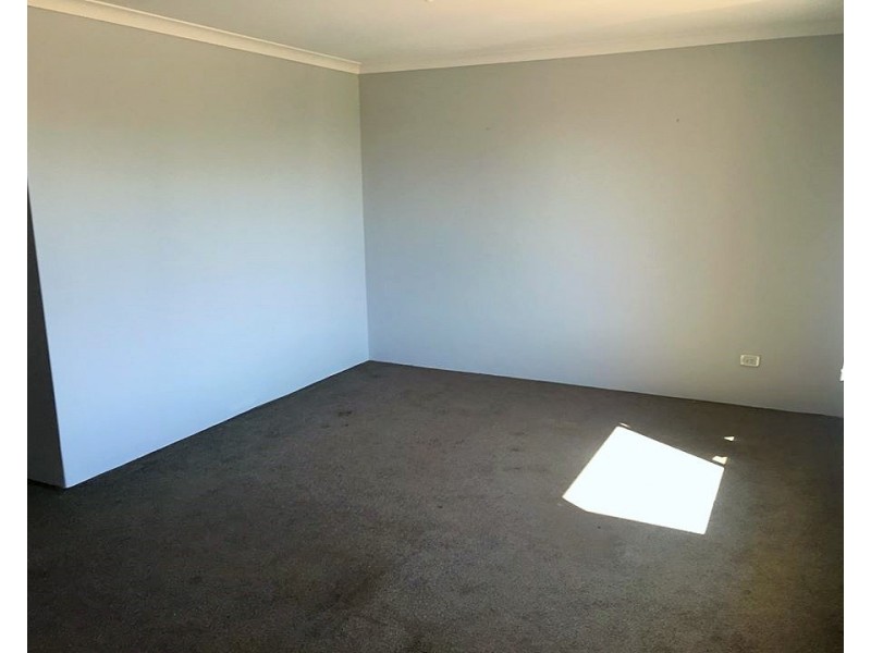 18 St Lawrence Drive, Beechboro WA 6063
