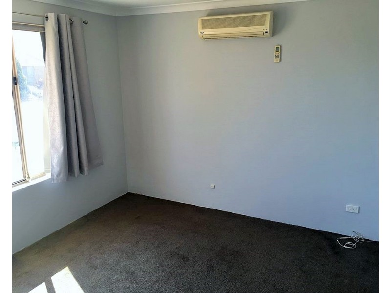 18 St Lawrence Drive, Beechboro WA 6063