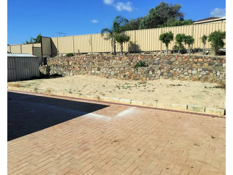 18 St Lawrence Drive, Beechboro WA 6063