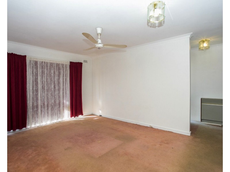 20 Neilson Avenue, Armadale WA 6112