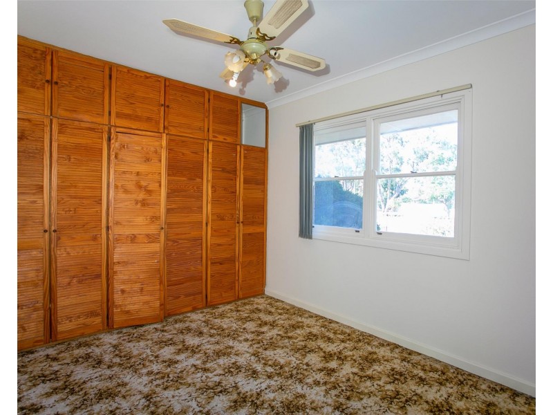 7  Boxley Place, Langford WA 6147