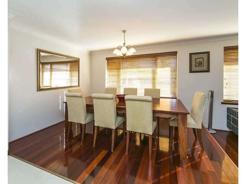 15 Tropical Gardens, Ballajura WA 6066