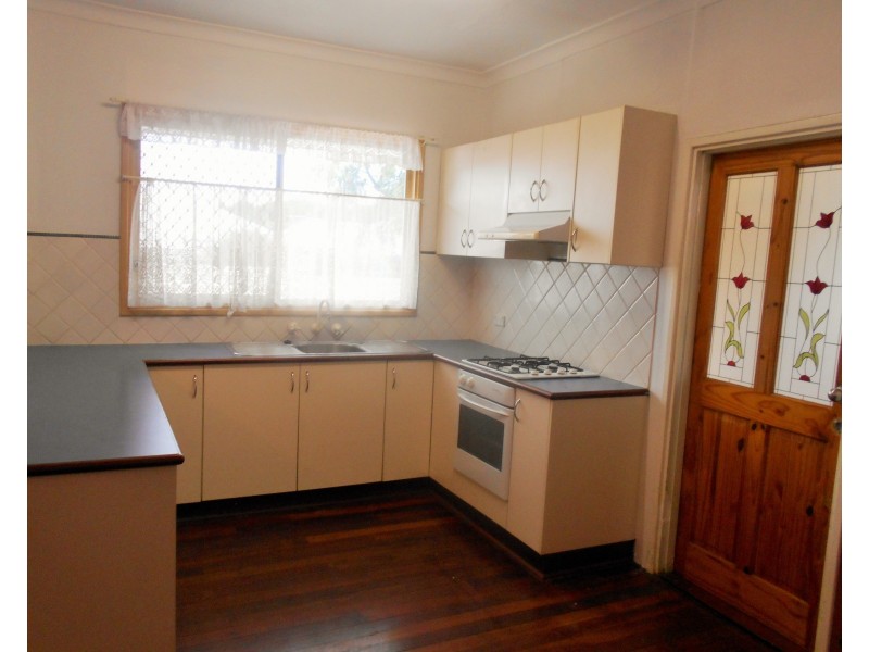 21 Priestley Street, Embleton WA 6062