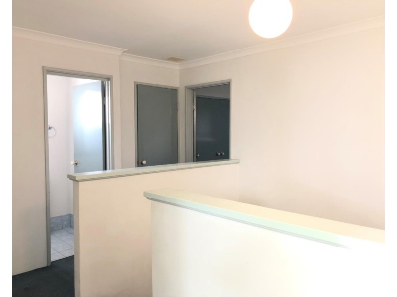2/139 Keymer Street, Belmont WA 6104