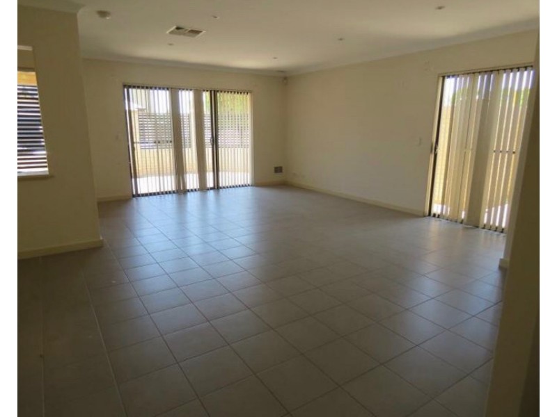 8/285 Wanneroo Road, Balcatta WA 6021