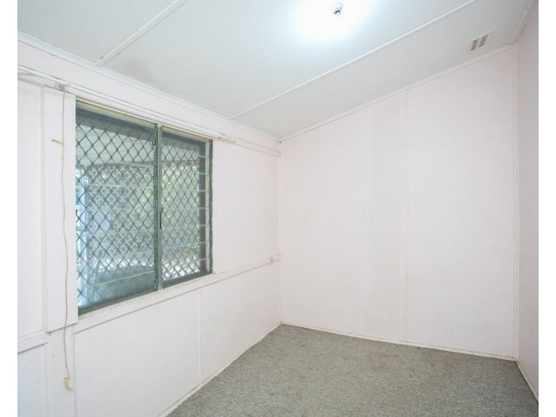 7 Ewart Street, Midvale WA 6056